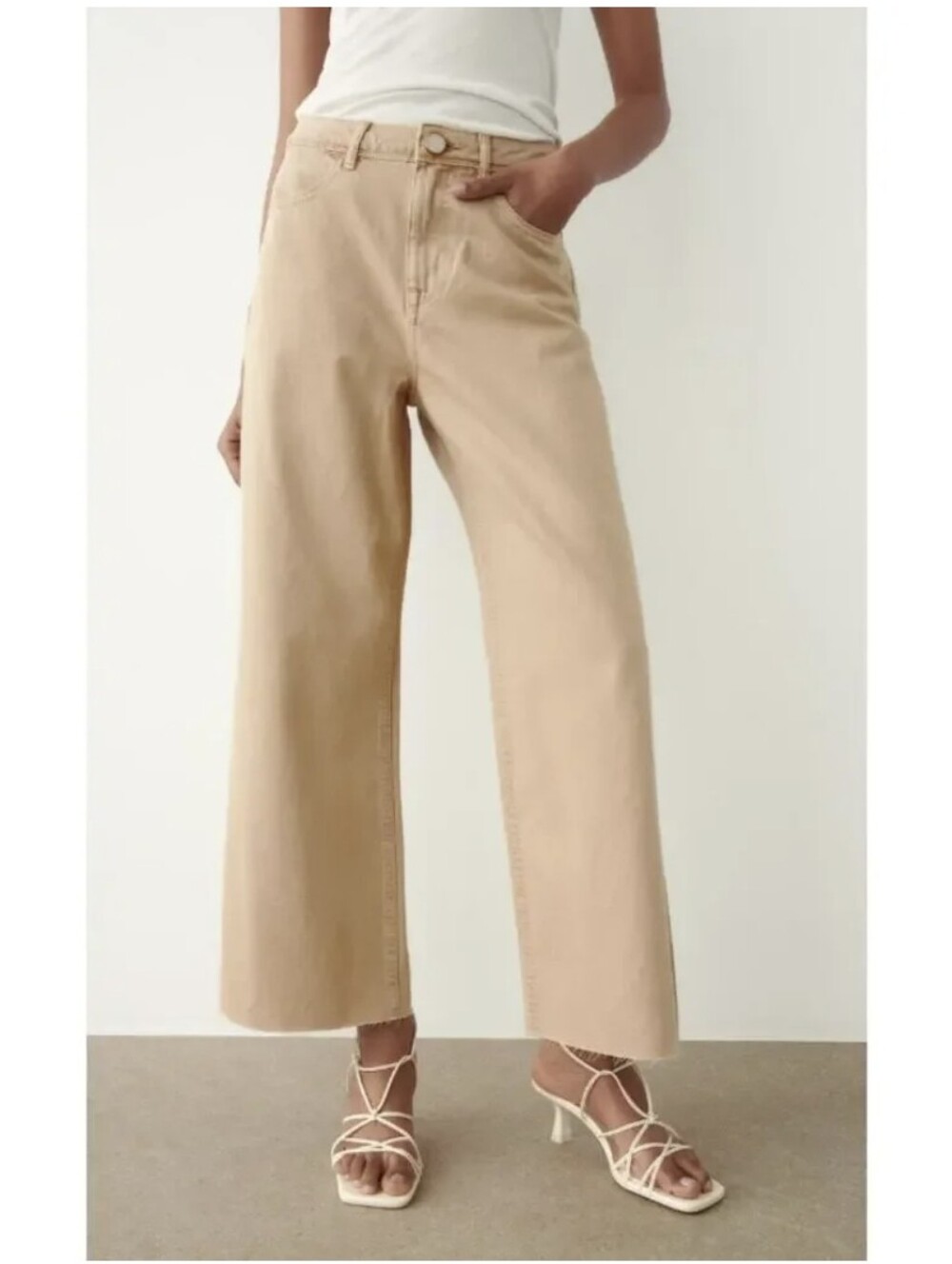ZARA Camel High-Waist Wide Leg Cropped Jeans Size 10 NWT